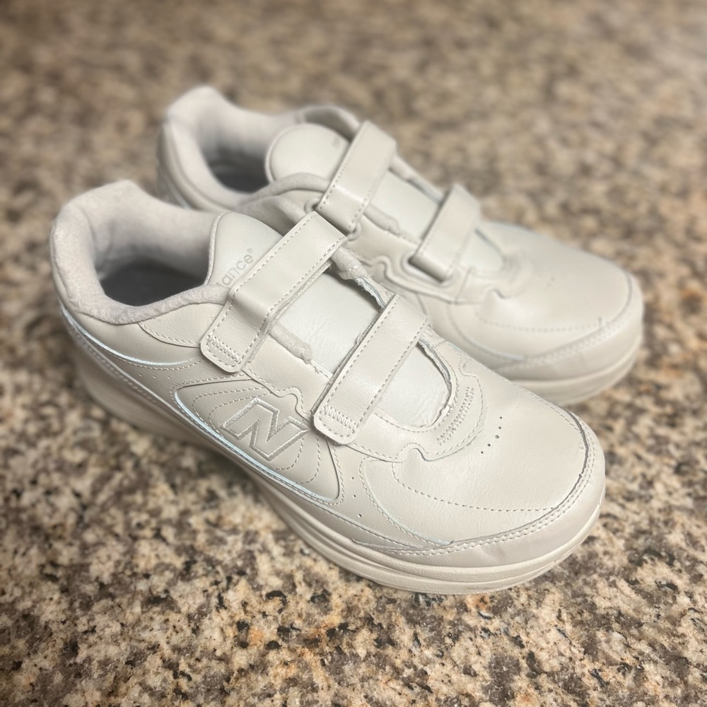 new balance 577 velcro